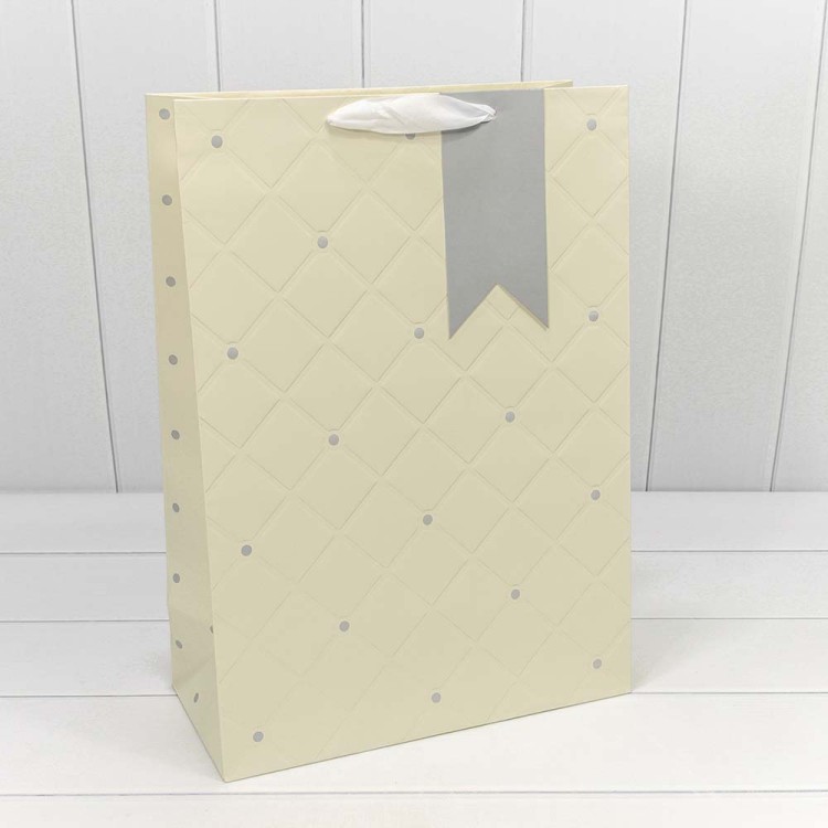 000152A Пакет подарочный "Эксклюзив" (микс) 32*45*15 210г 1/20 1/80 