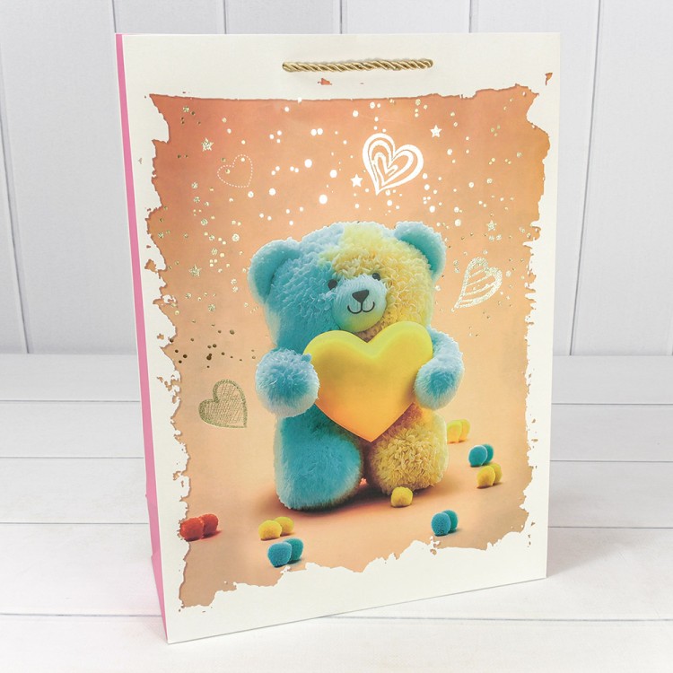 000314A Пакет подарочный с тиснением "Мишки" (микс) 30*41,5*12 210г 1/20 1/80