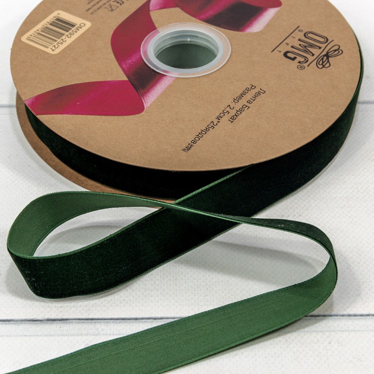 592-25/27 Лента Бархат 2,5см*25ярд Зелёный 1/13 1/52