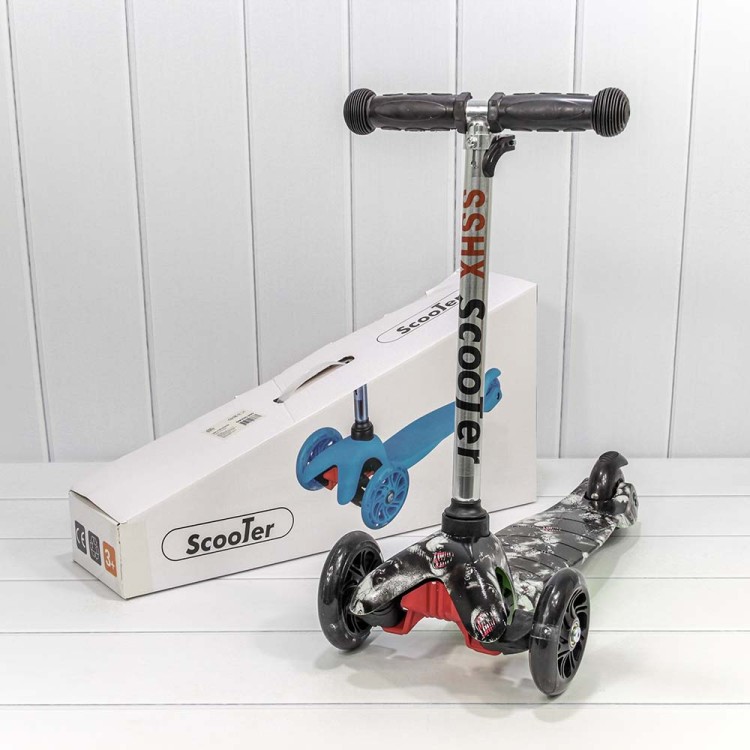 000200-300 Самокат детский 3-х колёсный со светящимися колесами с принтом (ассортимент) 1/12