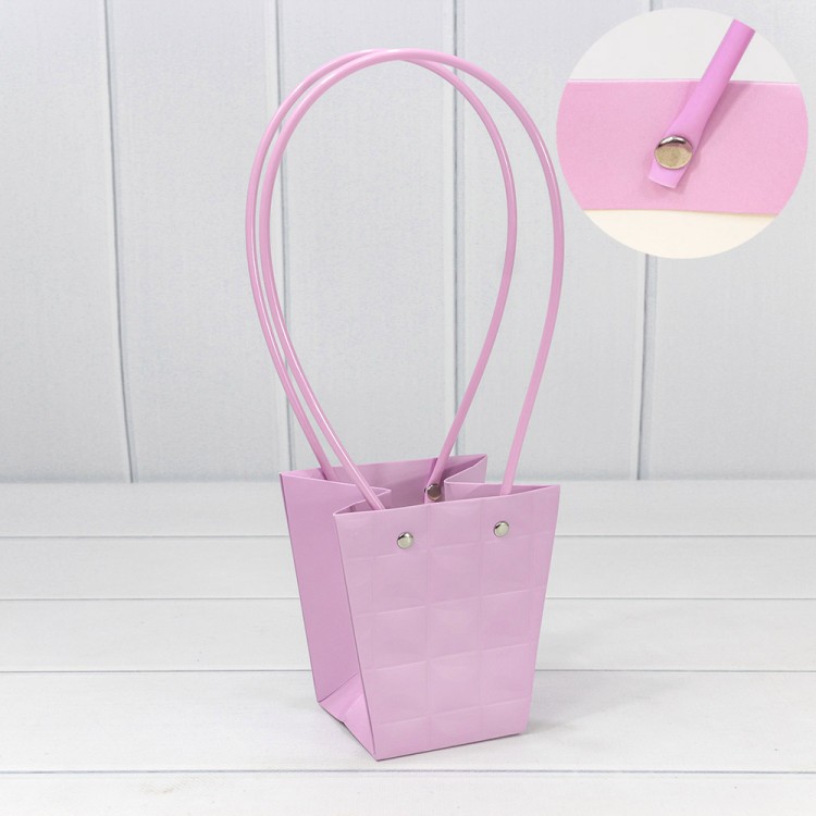 000168H/530 Пакет подарочный "Ваза для цветов" 12,5*12*8 "Квадраты" Светло-сиреневый 1/10 1/200 000168H/530 Пакет подарочный "Ваза для цветов" 12,5*12*8 "Квадраты" Светло-сиреневый 1/10 1/200